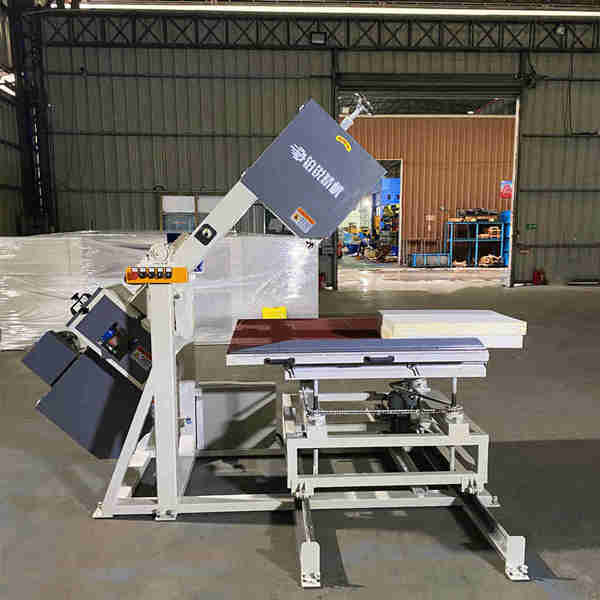 斜角切割设备发往哈尔滨 为中国制造而奋斗